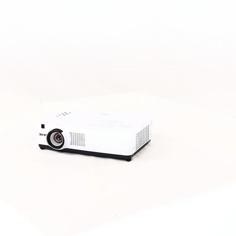 Eiki LC-XB250 Projector