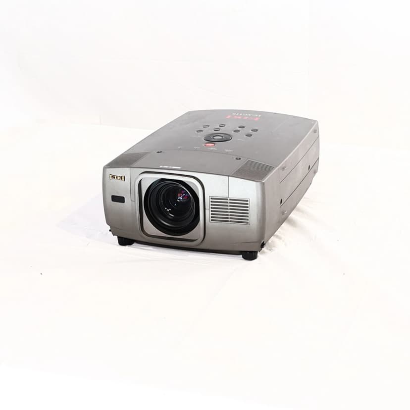 Eiki LC-XG110 Projector