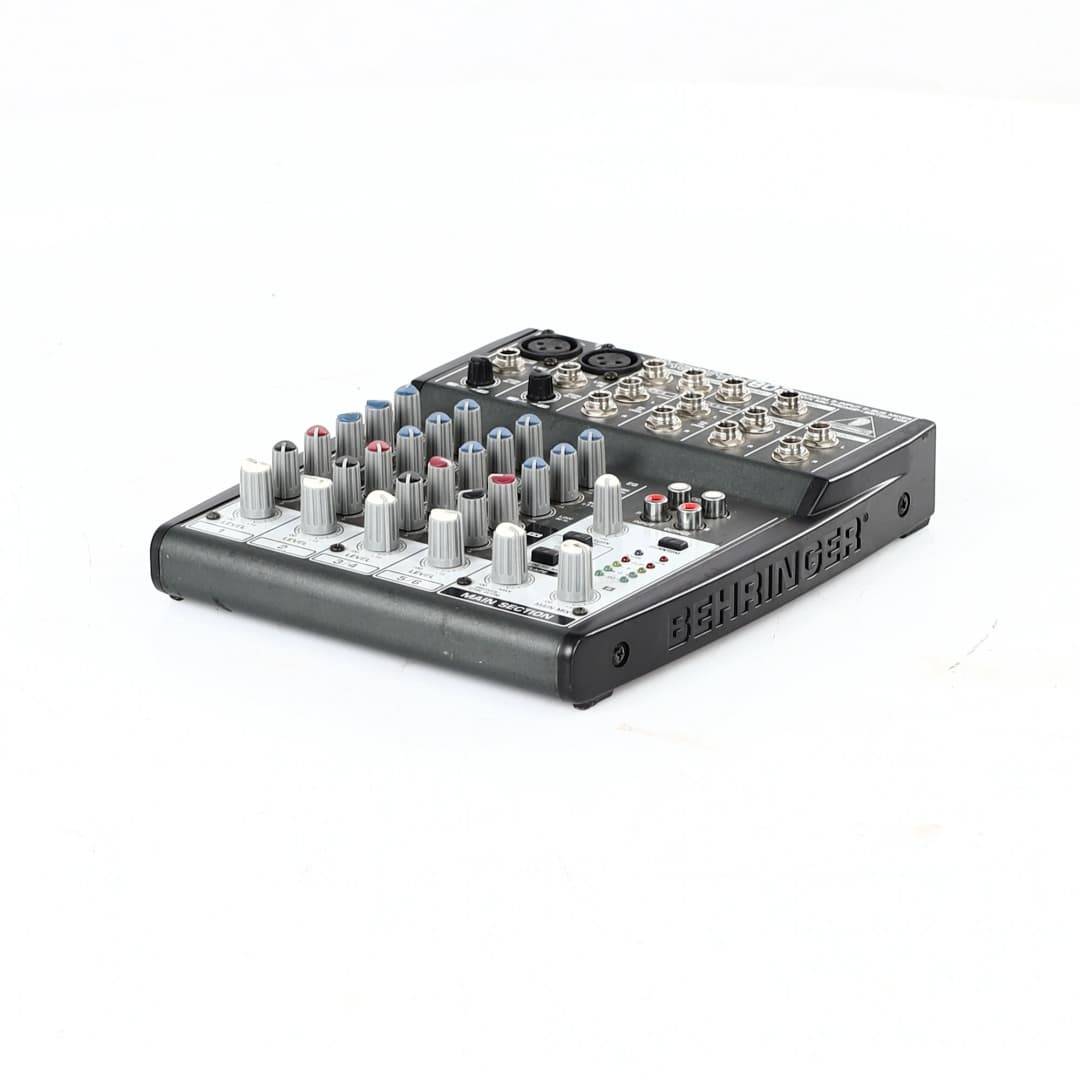 Behringer Xenyx 802