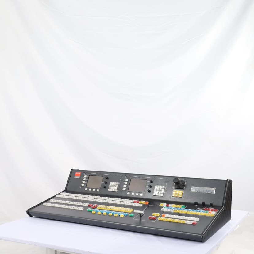 Barco Folsom Encore Xcode Lighting Console with Road Case