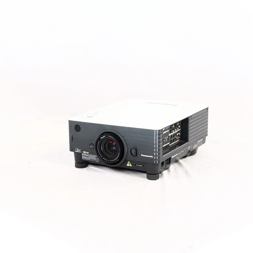 Panasonic PT-D3500U Projector