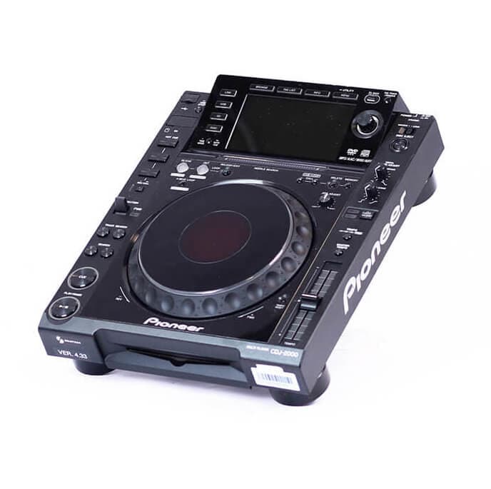 Best DJ Turntables Reviews & Buyer’s Guide